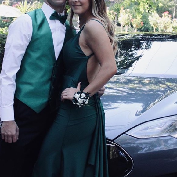 Jessica angel Forest green prom dress - Picture 3 of 5
